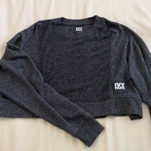 IVY PARK long sleeve cropped sweater size S